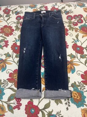 Kancan dark wash straight jeans. Size 9/28 but are 25 in length. 9.5 inch rise